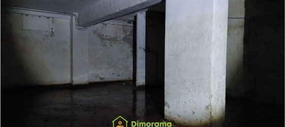 217m² Commercial property in Naples, Italy No. 274132 5