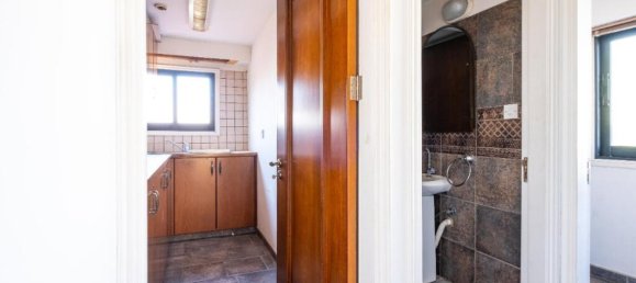 Коммерческая недвижимость 485м² в Никосия, Кипр № 4177 9