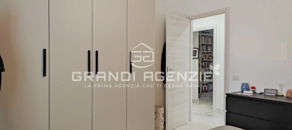 4 bedrooms Apartment in Parma, Italy No. 335905 16