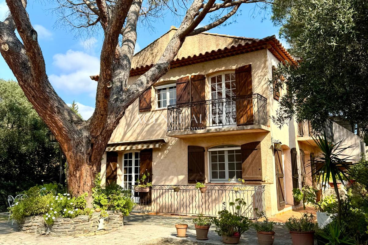 12-salle Maison à La Croix-Valmer, France No. 285611