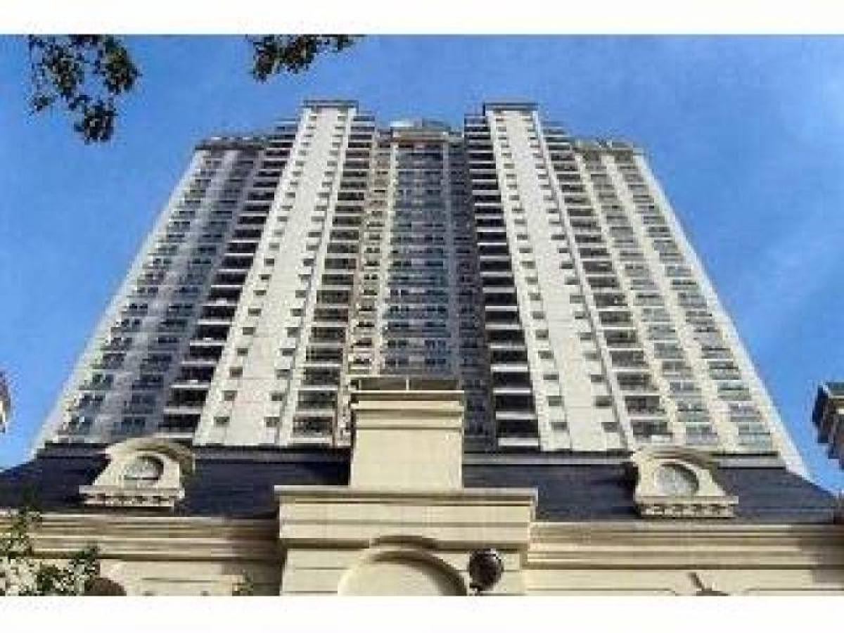 4 bedrooms Apartment in Buenos Aires, Argentina No. 79546