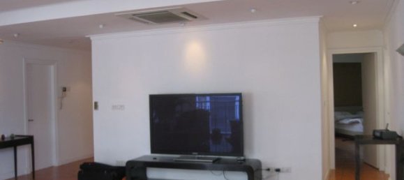 3 bedrooms Apartment in Ba Dinh, Vietnam No. 5884 4