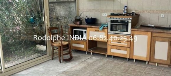 3 bedrooms House in Lesparre-Medoc, France No. 279386 14