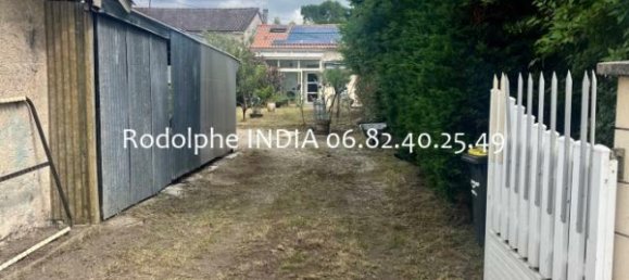 3 bedrooms House in Lesparre-Medoc, France No. 279386 3