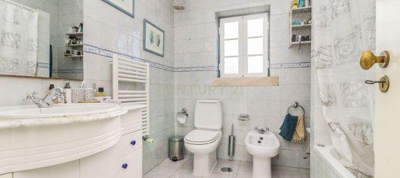 4 bedrooms House in Colares, Portugal No. 121453 22