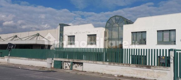  مستودع في Terni, Italy 3229متر مربع رقم 354756 3