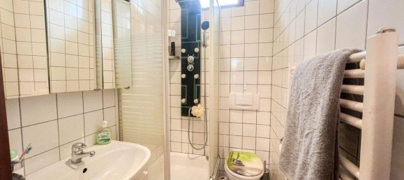 Apartamento de 4 habitaciónes en Pinneberg, Germany No. 236115 5