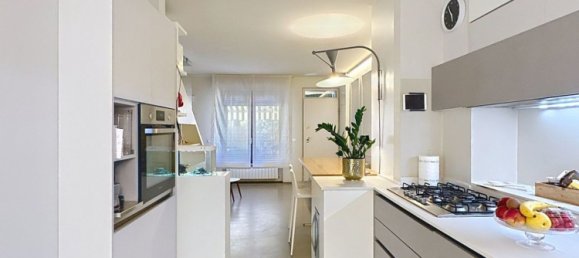 6 bedrooms House in Viareggio, Italy No. 315469 3