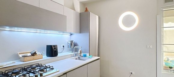 6 bedrooms House in Viareggio, Italy No. 315469 7