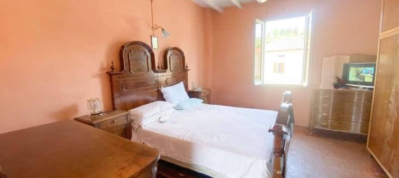 5 Schlafzimmer Haus in Canossa, Italy, Nr. 259584 14