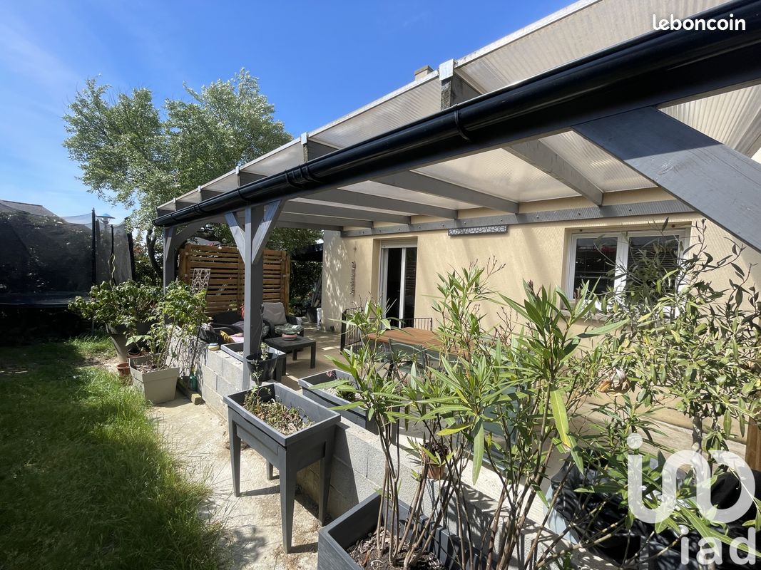 5 bedrooms House in Ille-et-Vilaine, France No. 290888