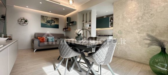 2 bedrooms Apartment in Andria, Italy No. 144221 4