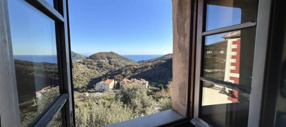 3 rooms Apartment in Noli, Italy No. 32935 4