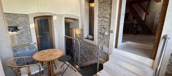 3 rooms Apartment in Noli, Italy No. 32935 2