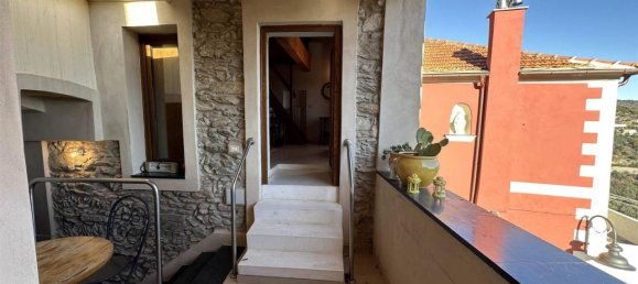 3 rooms Apartment in Noli, Italy No. 32935 14
