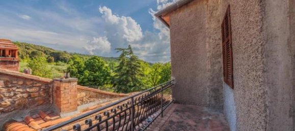 Дом с 6 комнатами в Чивителла Паганико, Италия № 124306 15