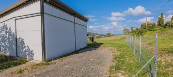 Дом с 6 комнатами в Чивителла Паганико, Италия № 124306 12