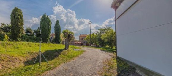 Дом с 6 комнатами в Чивителла Паганико, Италия № 124306 13