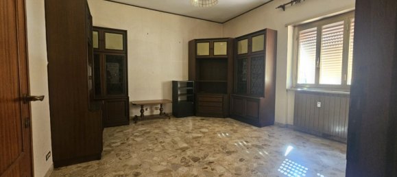 3 bedrooms Apartment in Monterotondo, Italy No. 357564 4