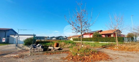 501m² Land in Voghera, Italy No. 173725 19