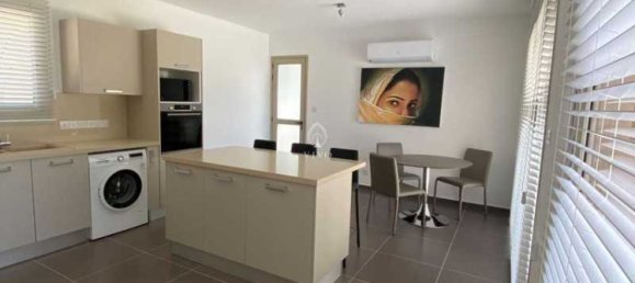 3 bedrooms Villa in Pyrgos, Cyprus No. 19165 5