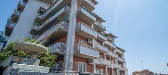 5 rooms Apartment in Catania, Italy No. 291049 25