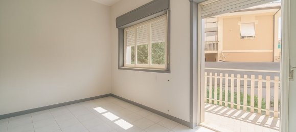 5 rooms Apartment in Catania, Italy No. 291049 4