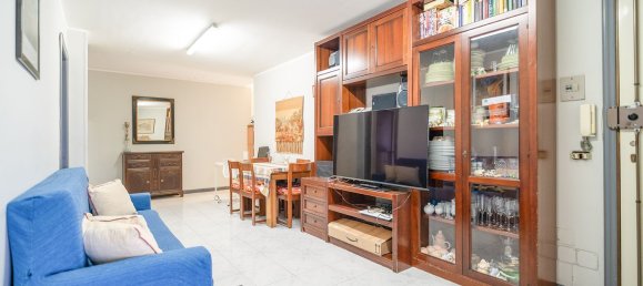 5 rooms Apartment in Catania, Italy No. 291049 10