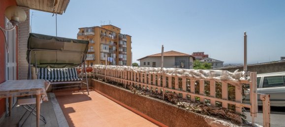 5 rooms Apartment in Catania, Italy No. 291049 9