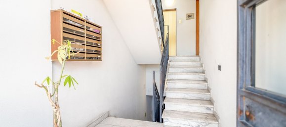 5 rooms Apartment in Catania, Italy No. 291049 7