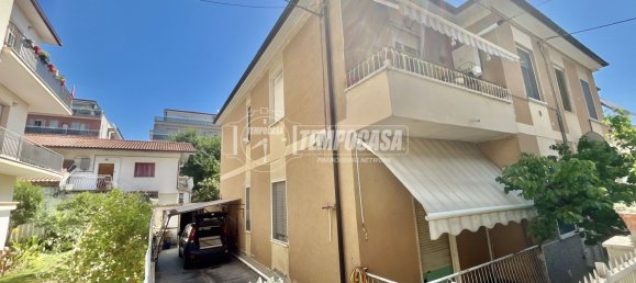 2 bedrooms Apartment in Pescara, Italy No. 312615 29