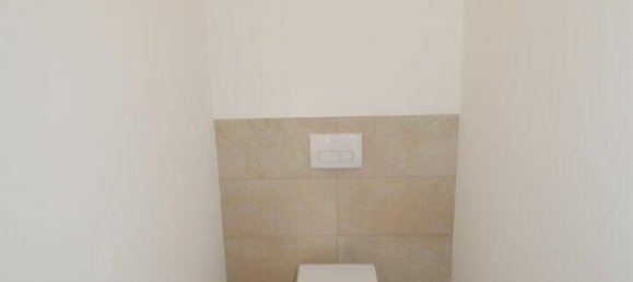 3 rooms Apartment in Wahring, Austria No. 129271 3