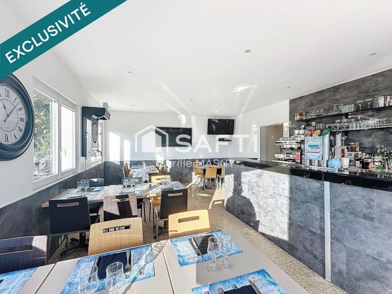 188m² Commercial property in Warmeriville, France No. 256364