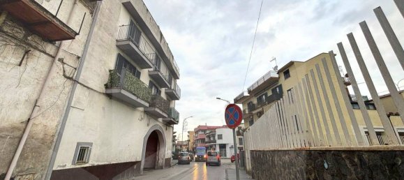 5 rooms Apartment in Pomigliano d'Arco, Italy No. 18947 28