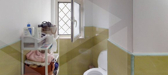 5 rooms Apartment in Pomigliano d'Arco, Italy No. 18947 15