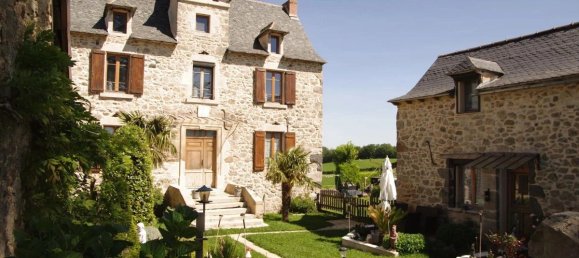 5 bedrooms House in Aveyron, France No. 336297 10