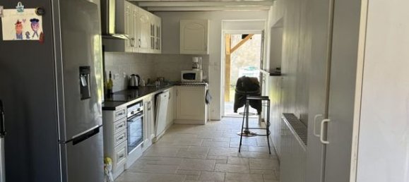 3 bedrooms House in Epinac, France No. 315058 2