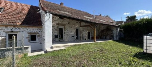 3 bedrooms House in Epinac, France No. 315058 10