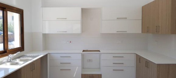 8 Schlafzimmer Villa in Paphos, Zypern, Nr. 25019 9