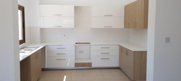 8 Schlafzimmer Villa in Paphos, Zypern, Nr. 25019 10
