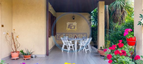 5 bedrooms Villa in Rome, Italy No. 310808 10