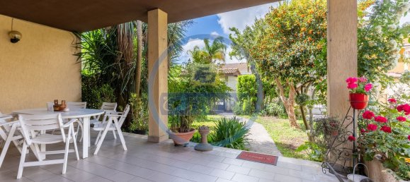 5 bedrooms Villa in Rome, Italy No. 310808 14