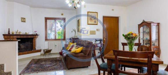 5 bedrooms Villa in Rome, Italy No. 310808 27