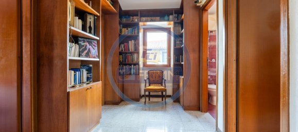 5 bedrooms Villa in Rome, Italy No. 310808 38