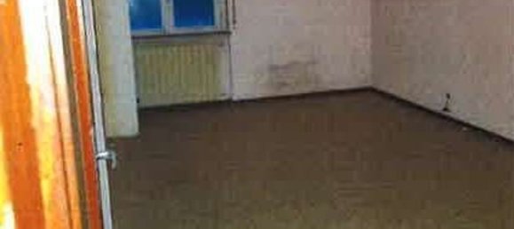 2 rooms Apartment in Solaro, Italy No. 60639 3