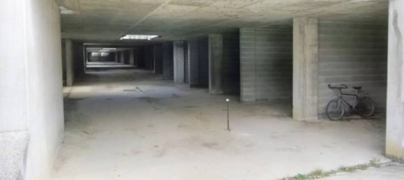 2190m² Garage in Tregnago, Italy No. 293560 5