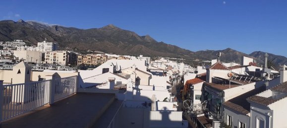 Apartamento de 3 dormitorios en Nerja, Spain No. 160620 27