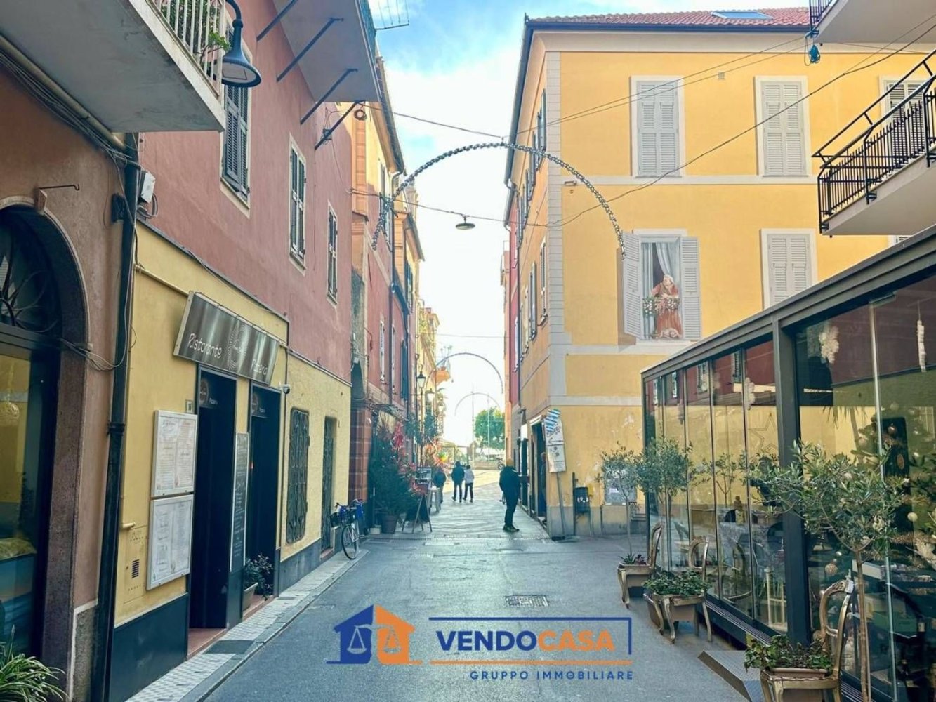 16m² Garage in Loano, Italy No. 90417