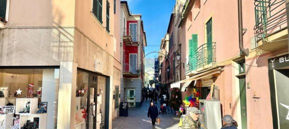 16m² Garage in Loano, Italy No. 90417 6