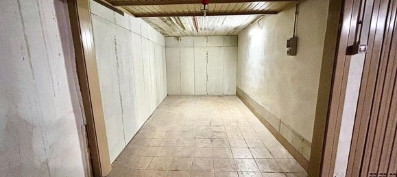 16m² Garage in Loano, Italy No. 90417 3